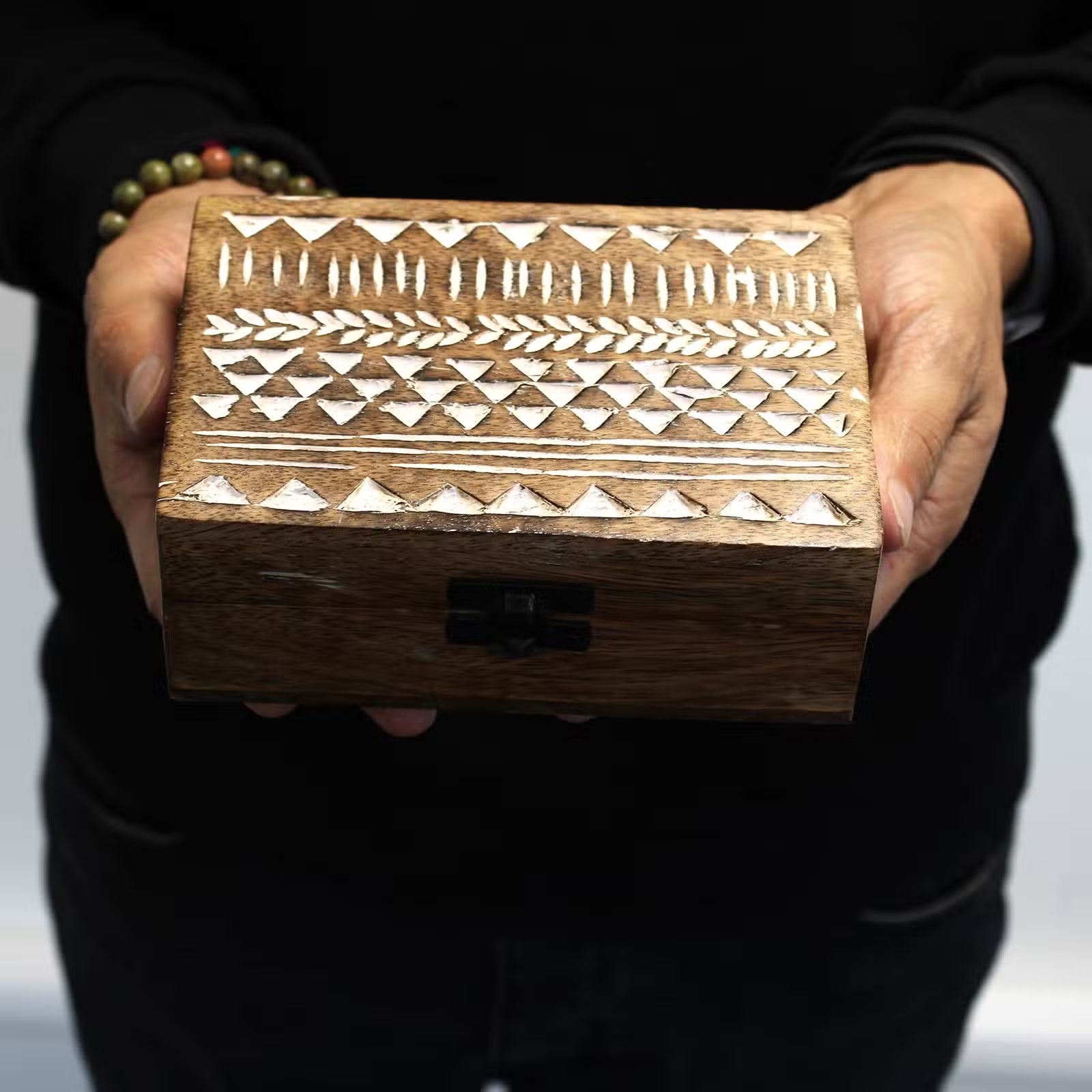 Boîte en bois délavée blanc - 15x10cm design Aztec