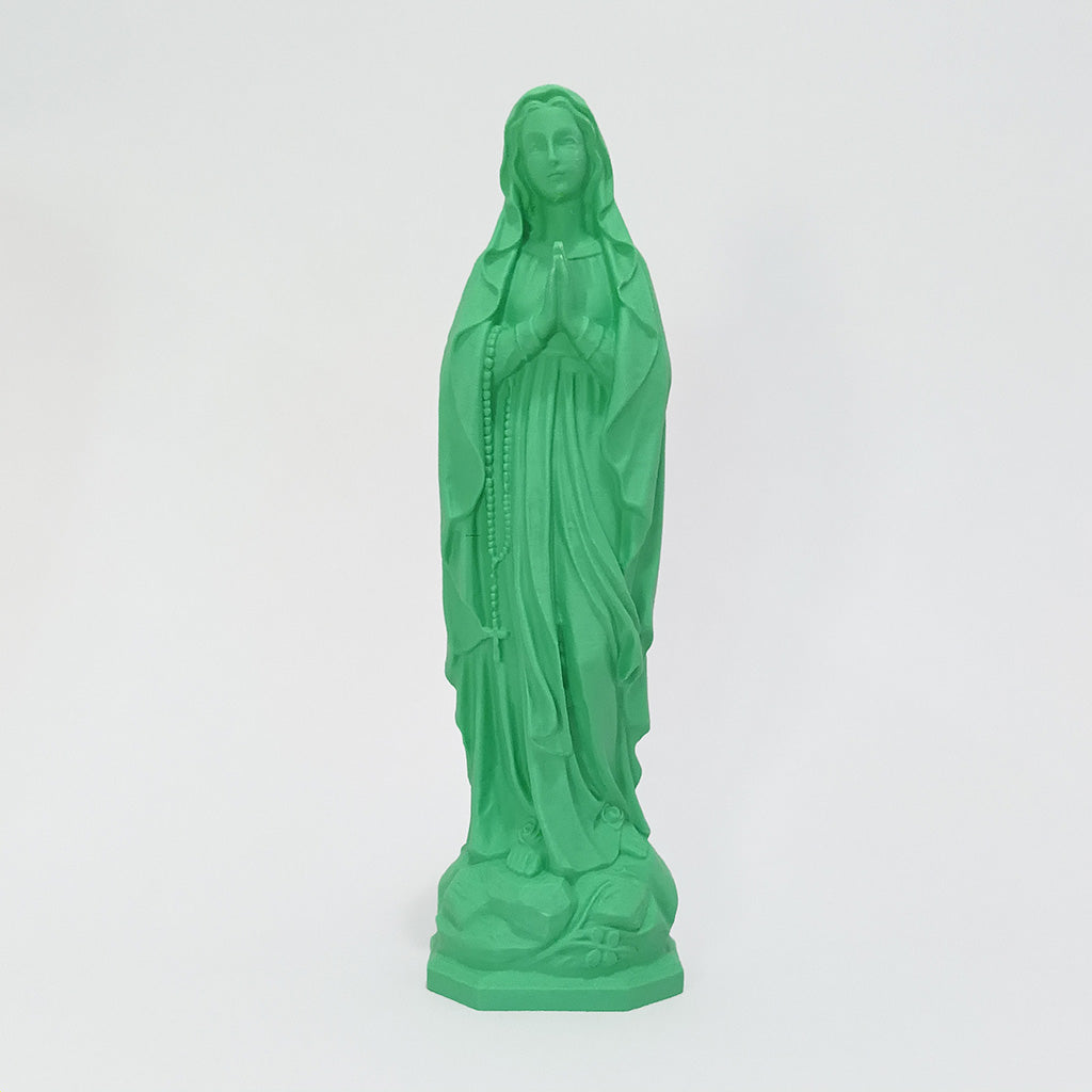 Statuette de la Vierge colorée